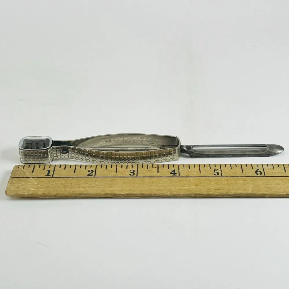 Vintage Ekco Slip-Pruf Nee Action Vegetable Peeler Bean Slicer Textured Grip USA